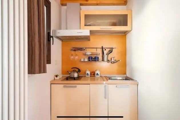 Stüdyo, Bahçe Manzaralı