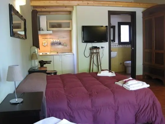 Stüdyo, Bahçe Manzaralı