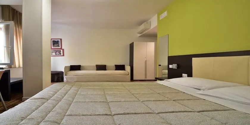 Family Dört Kişilik Oda, Banyolu/Duşlu