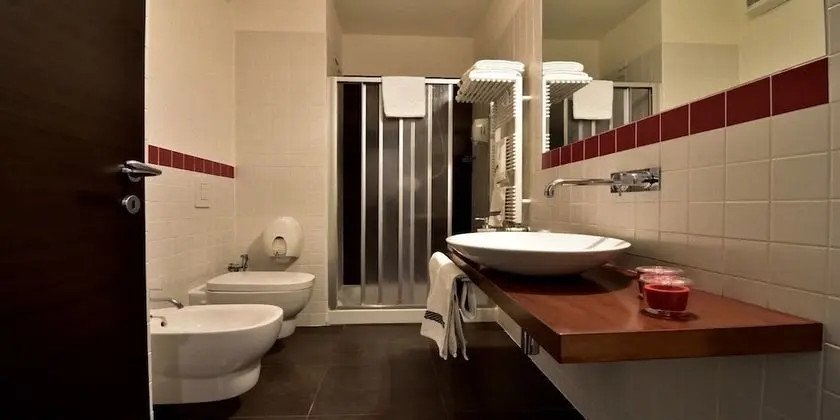 Family Dört Kişilik Oda, Banyolu/Duşlu