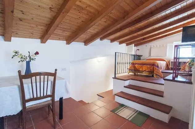 Oda, 2 Tek Kişilik Yatak