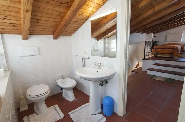 Oda, 2 Tek Kişilik Yatak