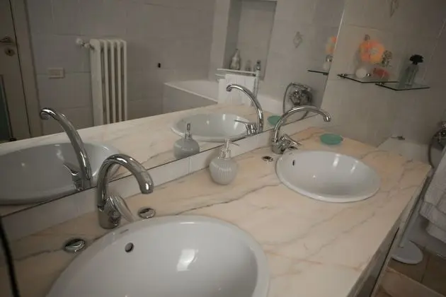 Tek Büyük veya İki Ayrı Yataklı Oda