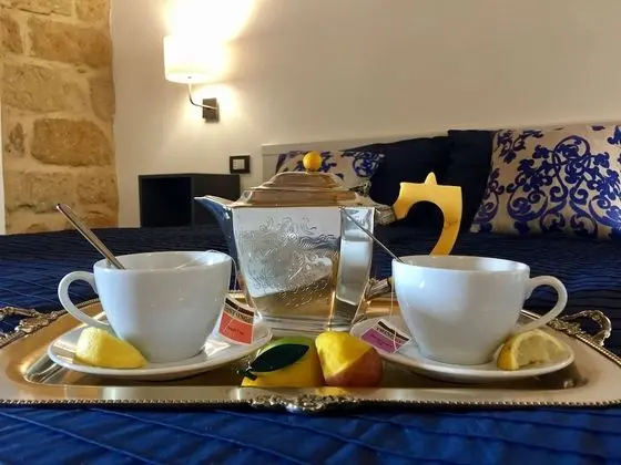Deluxe Üç Kişilik Oda, Teras, Bahçe Manzaralı