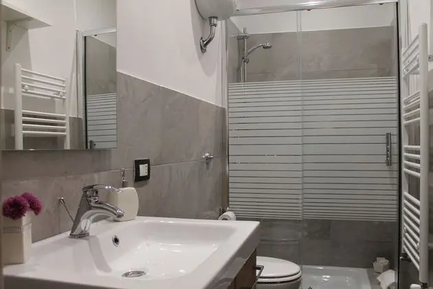 Deluxe Üç Kişilik Oda, Teras, Bahçe Manzaralı