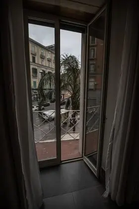 Deluxe Tek Büyük Yataklı Oda (Castle View)