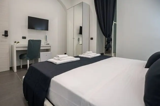 Standard Tek Büyük Yataklı Oda