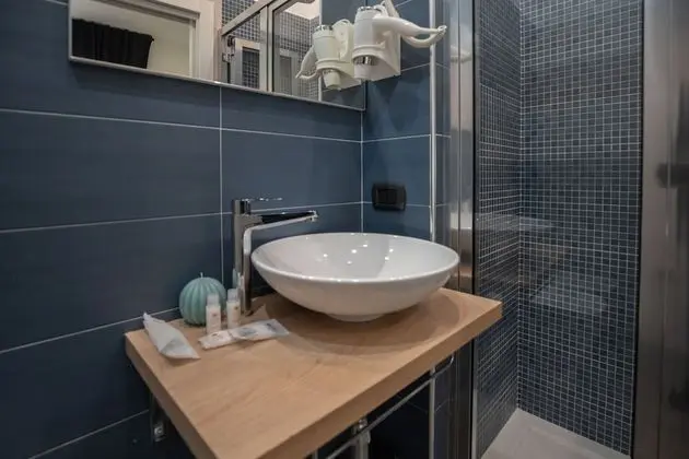 Standard Tek Büyük Yataklı Oda