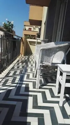 Deluxe Oda, 1 Büyük (Queen) Boy Yatak (Penelope)