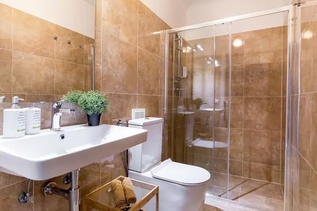 Comfort Üç Kişilik Oda, Birden Çok Yatak, Şehir Manzaralı (1)