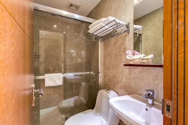 Basic Tek Büyük Yataklı Oda