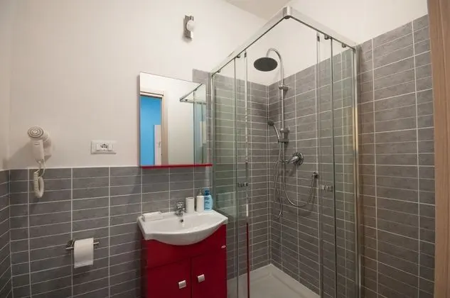 Standard Tek Büyük veya İki Ayrı Yataklı Oda