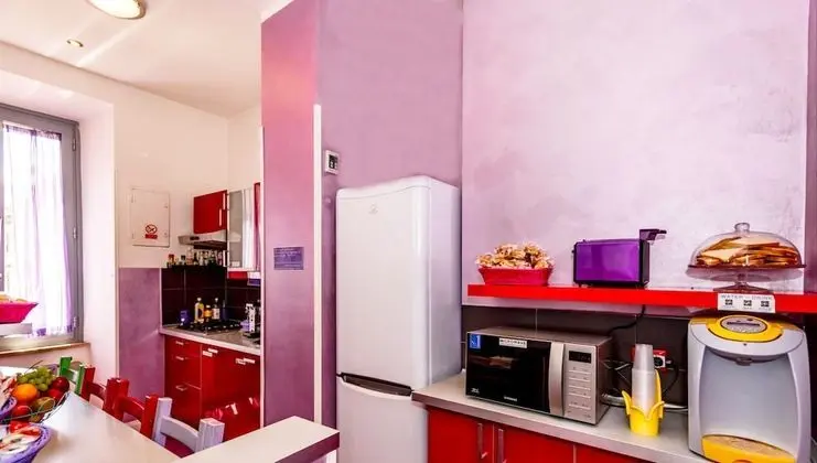 Classic Tek Büyük Yataklı Oda