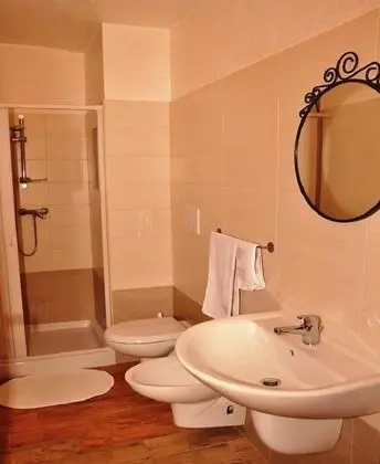 Dört Kişilik Oda, Birden Çok Yatak