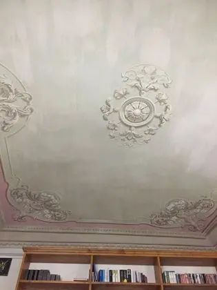 Luxury Tek Büyük Yataklı Oda