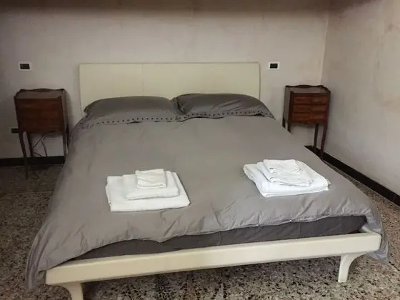 Luxury Tek Büyük Yataklı Oda