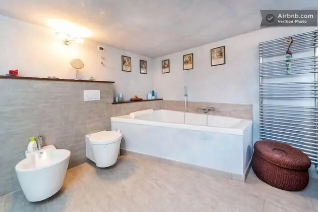 Luxury Tek Büyük Yataklı Oda