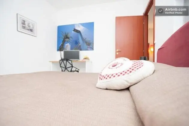 Deluxe Süit, 1 Yatak Odası, Özel Banyo, Bahçe Manzaralı