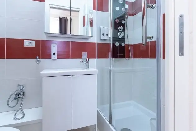 Tek Büyük Yataklı Oda, Özel Banyo