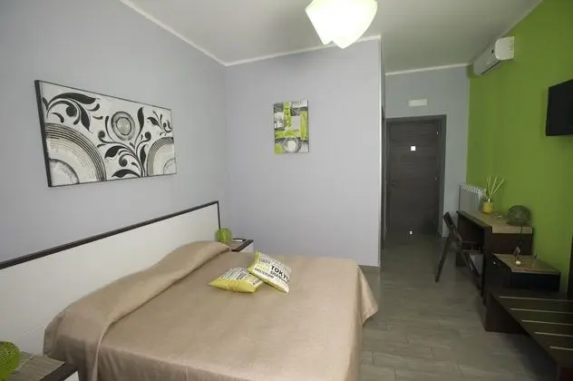 Tek Büyük veya İki Ayrı Yataklı Oda