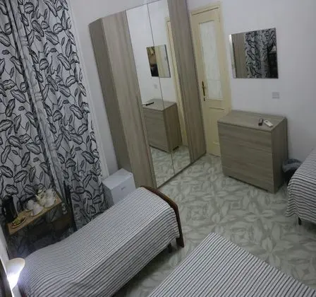 Dört Kişilik Oda