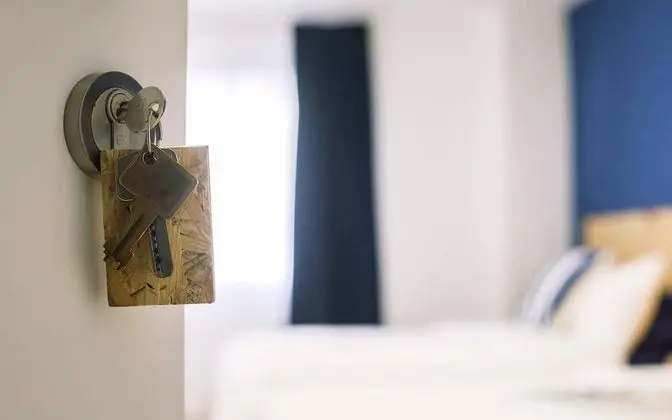 Dört Kişilik Oda, Ortak Banyo