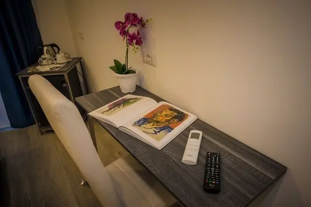 Standard Tek Büyük veya İki Ayrı Yataklı Oda, 1 En Büyük (King) Boy Yatak, Sigara İçilmez