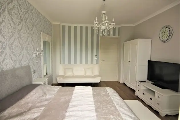 Deluxe Tek Büyük Yataklı Oda (Katerina)