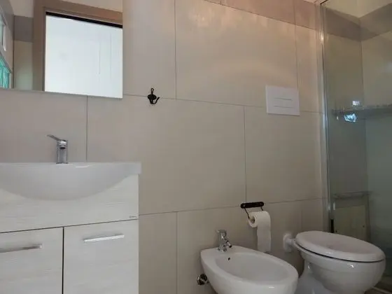 Traditional Tek Büyük veya İki Ayrı Yataklı Oda