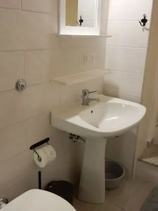Traditional Tek Büyük Yataklı Oda (Private External Bathroom)