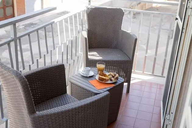Üç Kişilik Oda