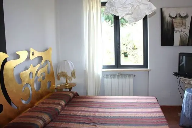 Romantic Tek Büyük Yataklı Oda