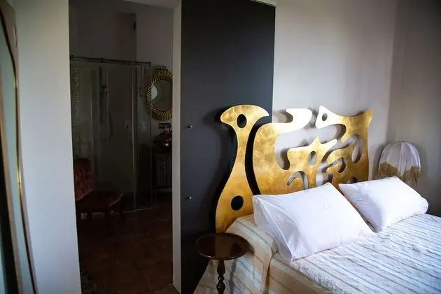 Romantic Tek Büyük Yataklı Oda