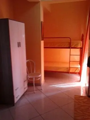 Basic Dört Kişilik Oda, Özel Banyo, Okyanusa Sıfır