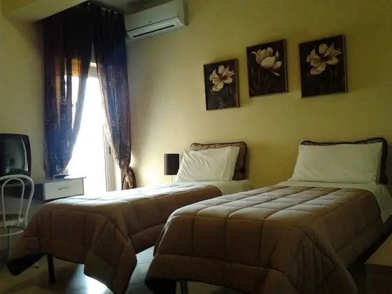 Basic Dört Kişilik Oda, Özel Banyo, Okyanusa Sıfır