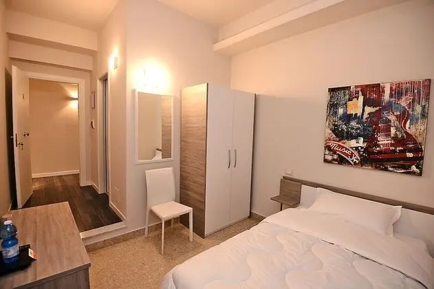 Comfort Büyük Yataklı Tek Kişilik Oda