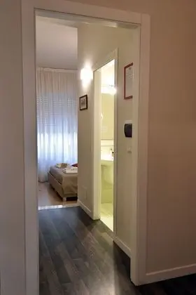 Comfort Büyük Yataklı Tek Kişilik Oda