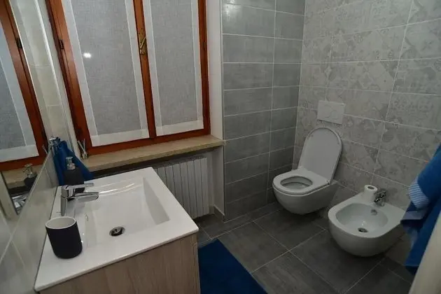 Economy Tek Büyük veya İki Ayrı Yataklı Oda (2)