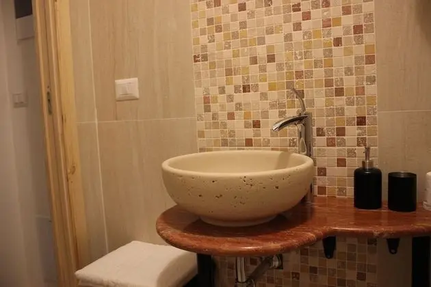 Deluxe Oda, Sigara İçilmez (Pompei)