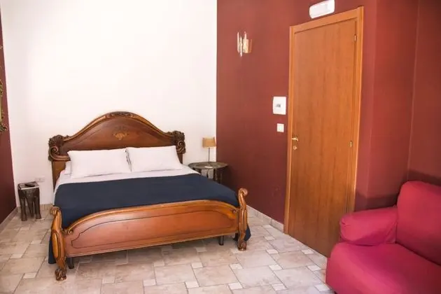 Comfort Tek Büyük Yataklı Oda