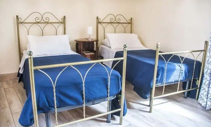 Oda, 2 Tek Kişilik Yatak