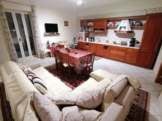 Tek Büyük Yataklı Oda, Özel Banyo, Kısmi Deniz Manzaralı (External)