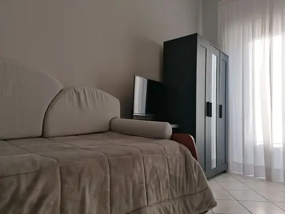 Üç Kişilik Oda, Kısmi Deniz Manzaralı