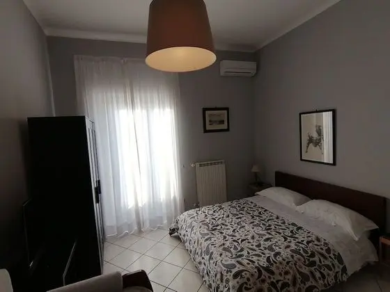 Üç Kişilik Oda, Kısmi Deniz Manzaralı