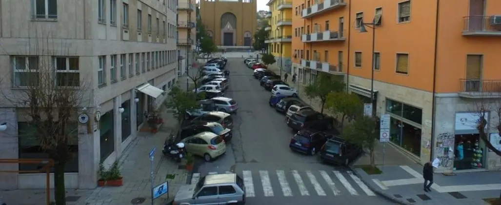 Tek Büyük veya İki Ayrı Yataklı Oda, Şehir Manzaralı