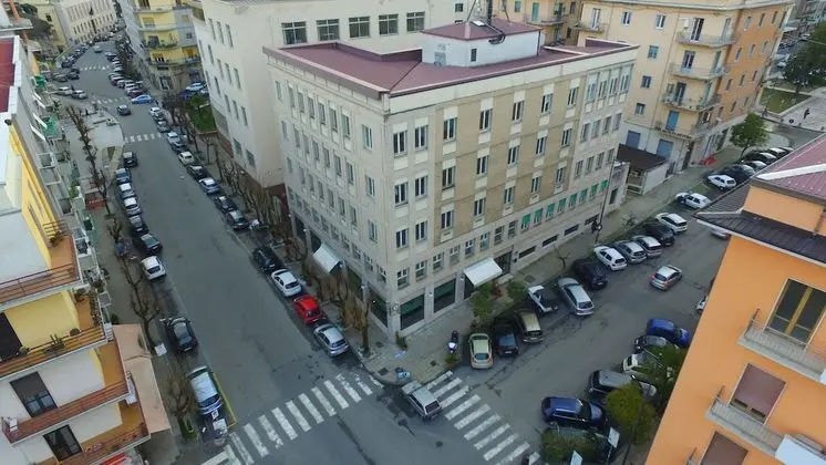 Tek Büyük veya İki Ayrı Yataklı Oda, Şehir Manzaralı