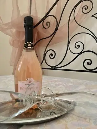 Romantic Tek Büyük Yataklı Oda, 1 Büyük (Queen) Boy Yatak, Özel Banyo