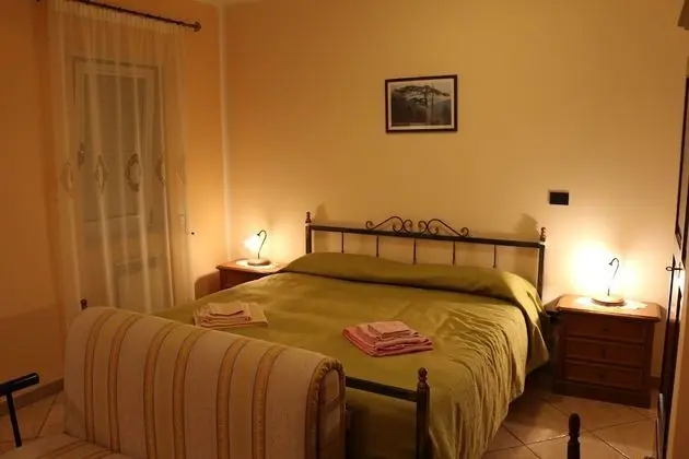 Comfort Tek Büyük Yataklı Oda