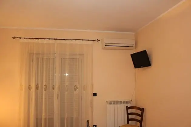 Tek Büyük veya İki Ayrı Yataklı Oda, Balkon