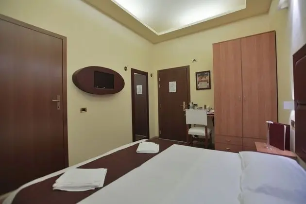 Standard Üç Kişilik Oda, 1 Yatak Odası, Özel Banyo